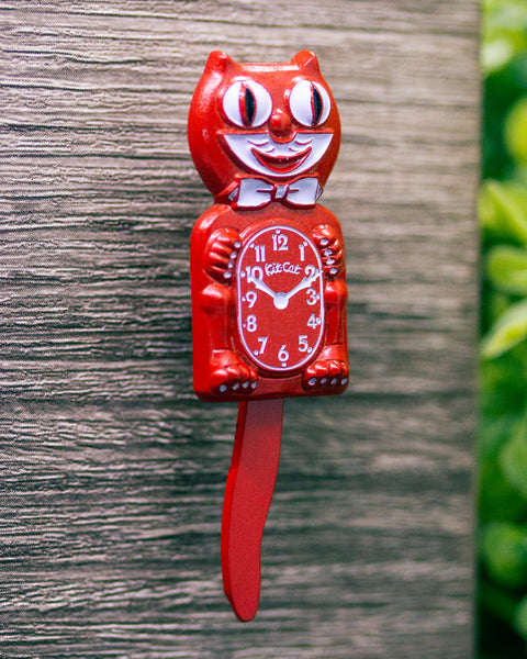Kit-Cat Clock 3D Pin (Red)
