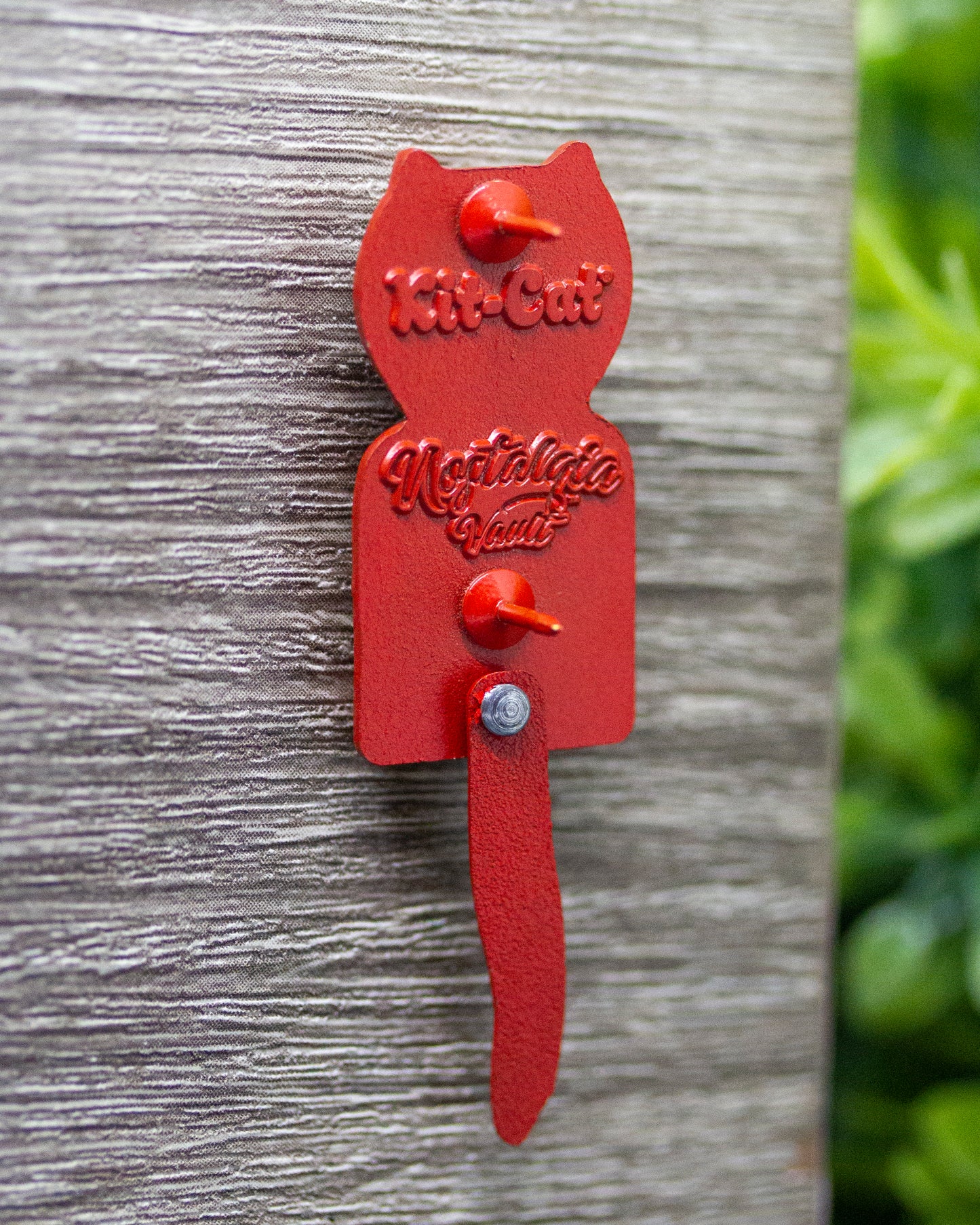 Kit-Cat Clock 3D Pin (Red)