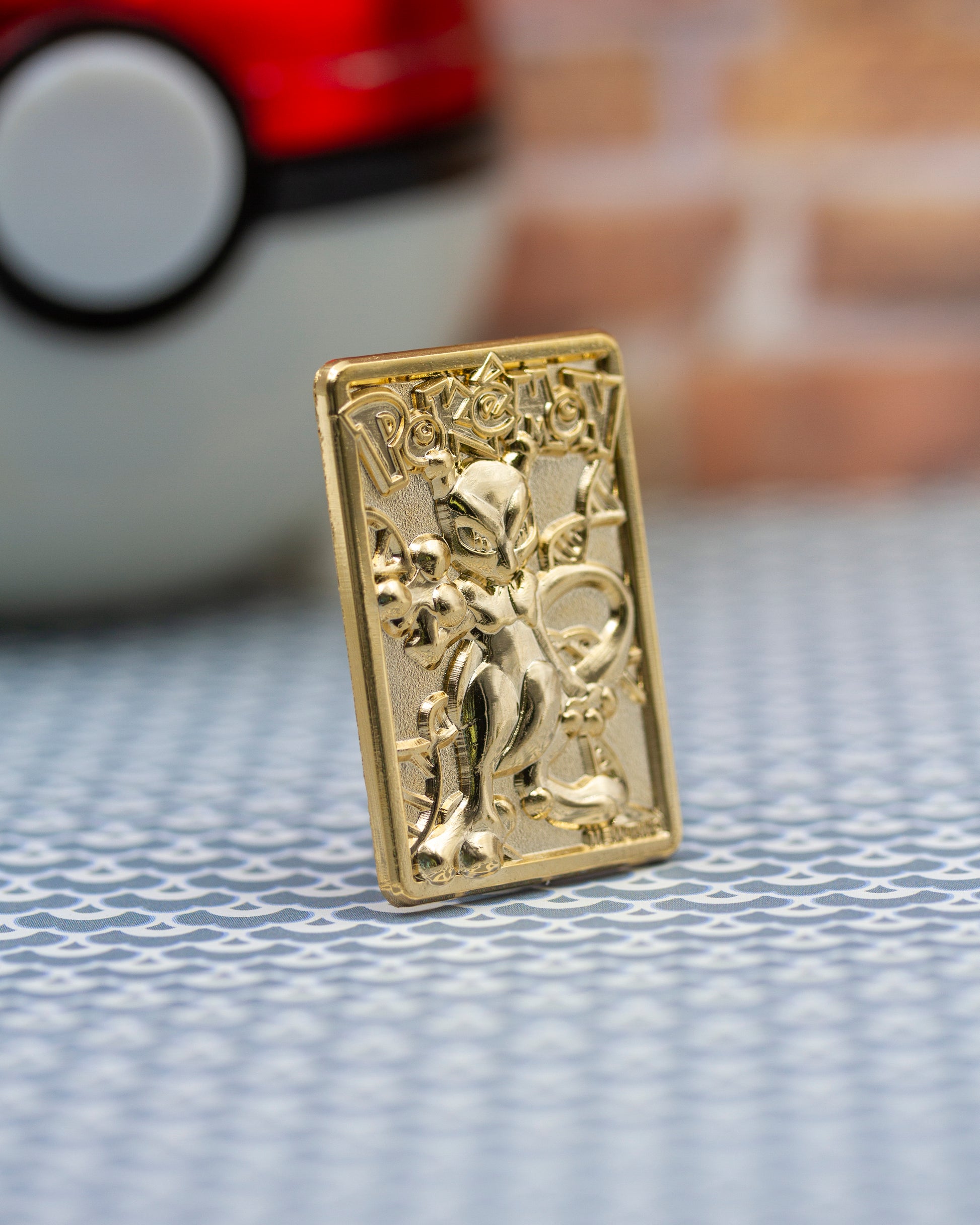 Gold Plated Mewtwo Card Pin – Nostalgia Vault