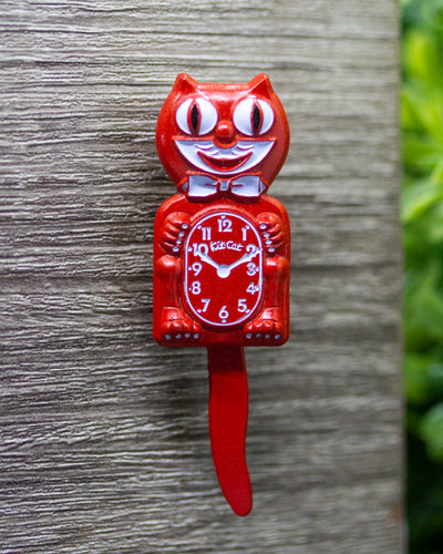 Kit-Cat Clock 3D Pin (Red)